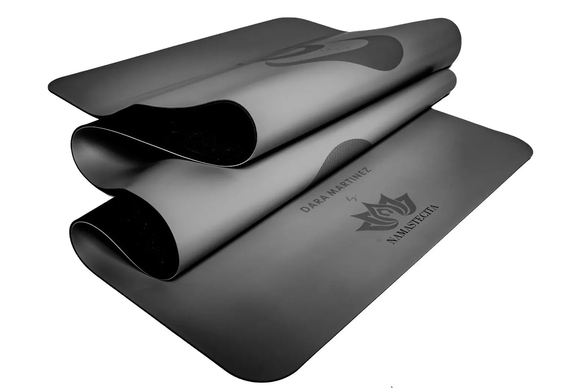 Esterilla de yoga antideslizante premium diseño dara negro con grabado láser