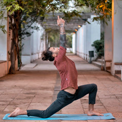 Happy Yogii (Mauro)